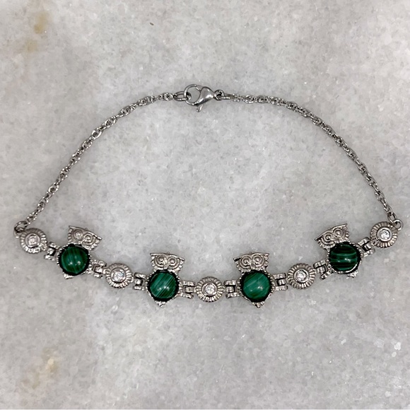African Malachite and Diamond Silver Owl Bracelet - Picture 6 of 11